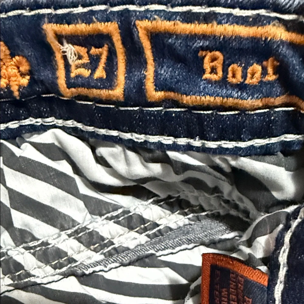 💥 Rock Revival Women's Distressed “Yui” Blue Boot Cut Jeans {27} 30” inseam. 💥 - Picture 15 of 16